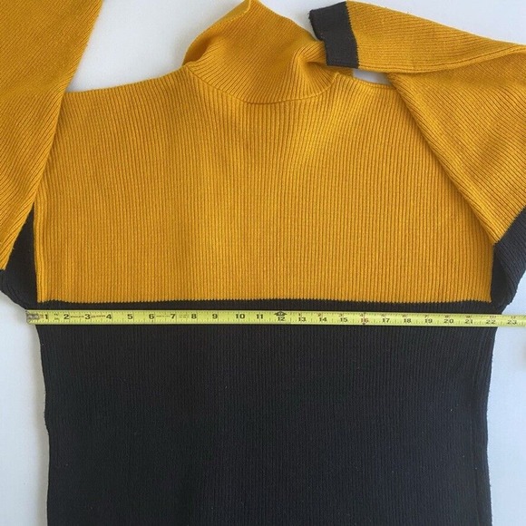 Vintage Sweater Yellow Black Color Block Size Medium - Picture 9 of 11
